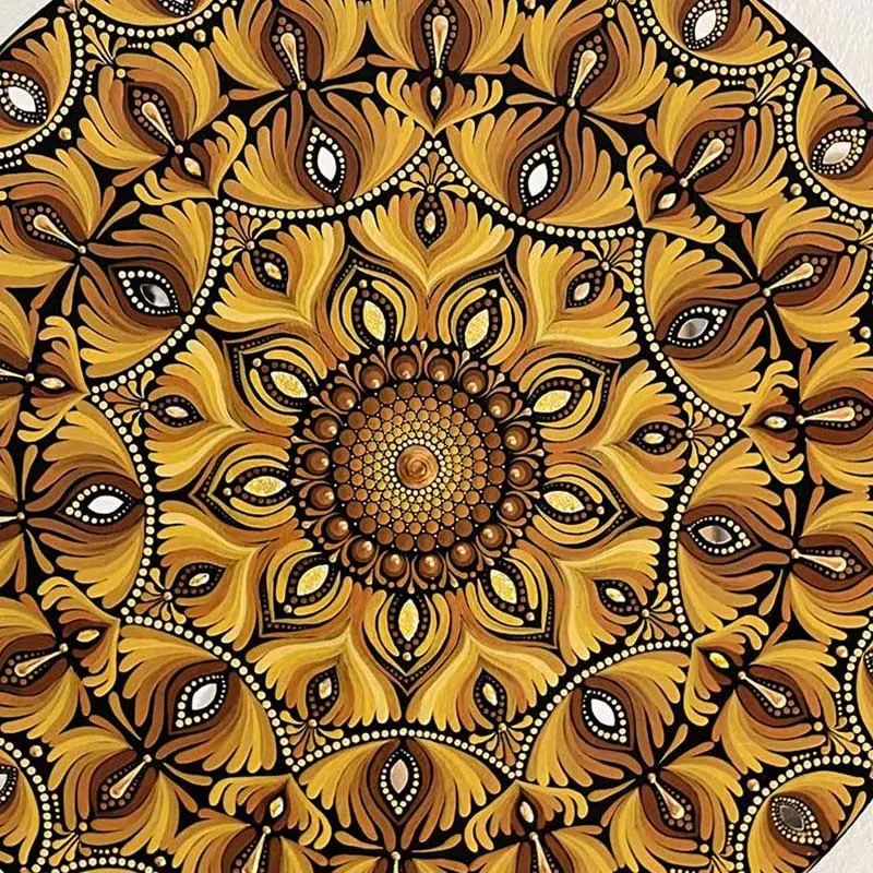 Mandala Golden Bloom 16” - 2